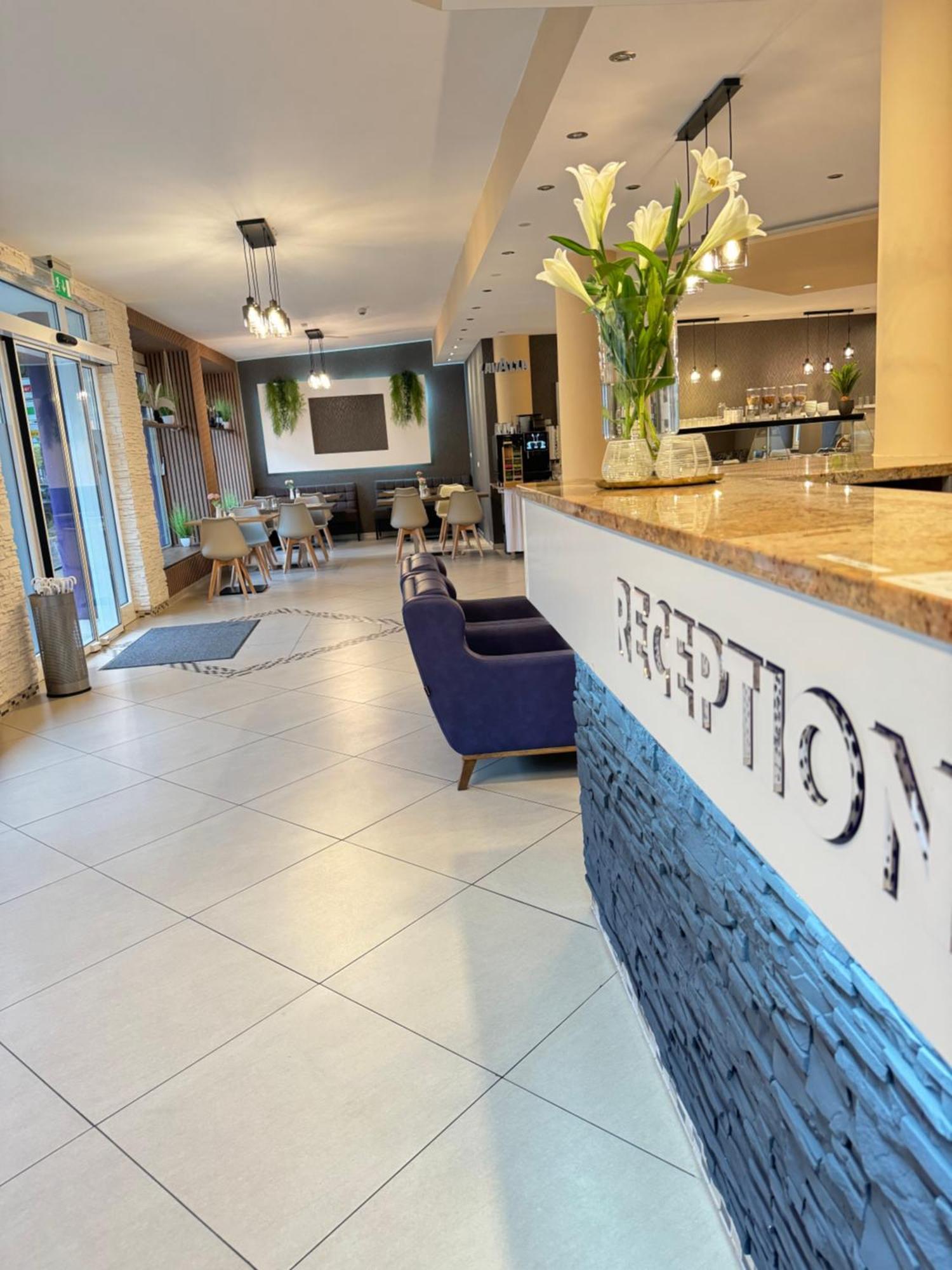 Skyline Hotel Hannover Bagian luar foto