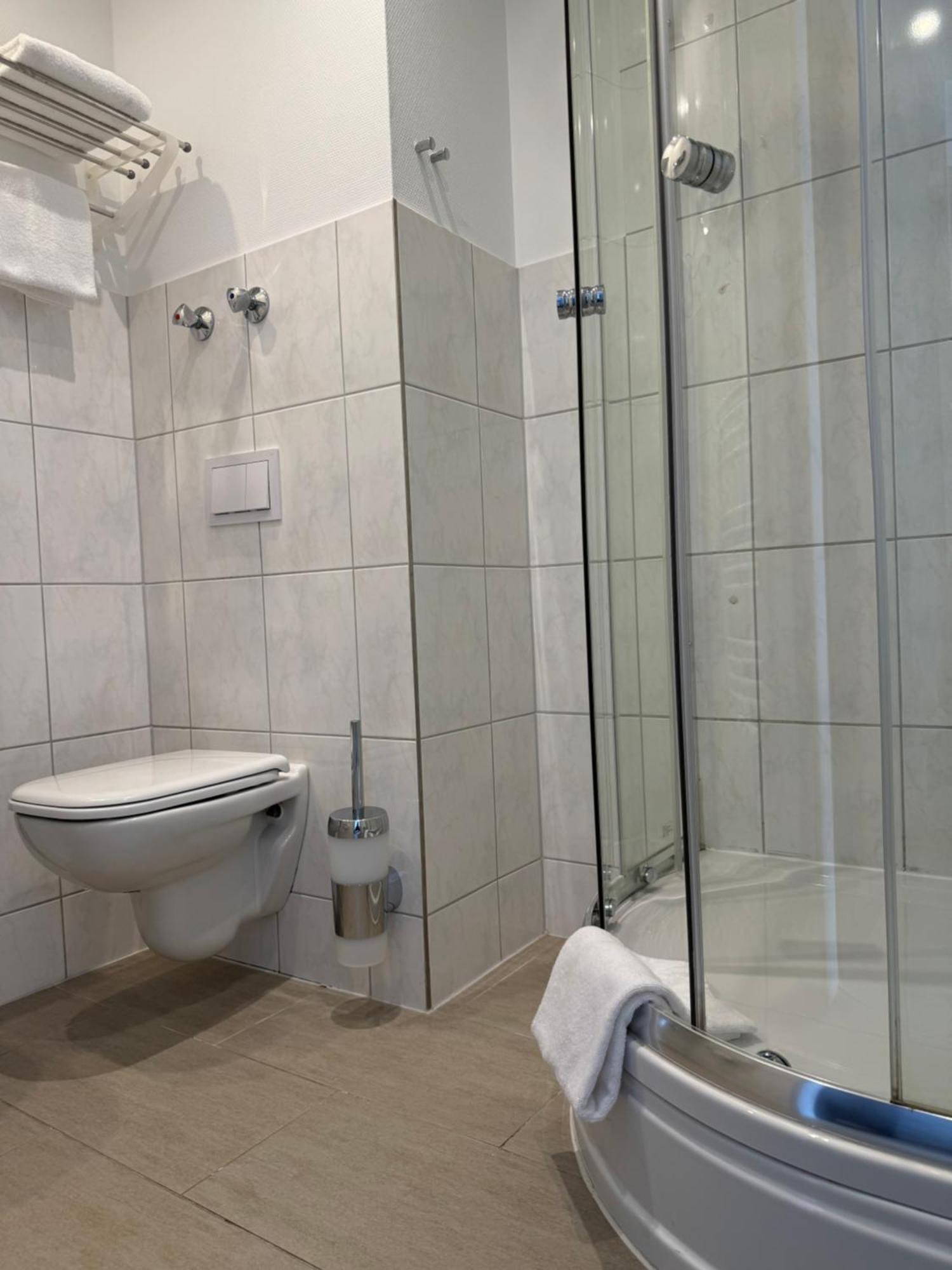 Skyline Hotel Hannover Bagian luar foto
