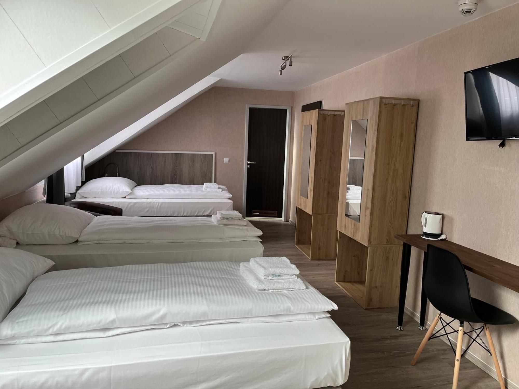 Skyline Hotel Hannover Bagian luar foto